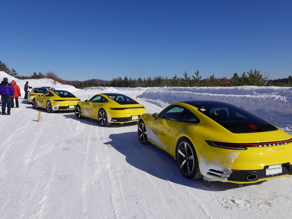 Kees, showing us how to do a scandinavian flick around a corner with a set of cars showing a snapshot of the line