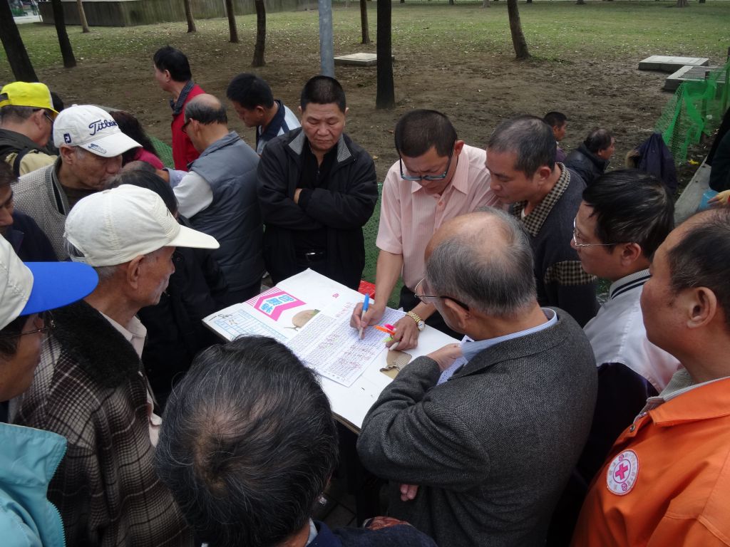 some folks were doing some bingo like looking gambling