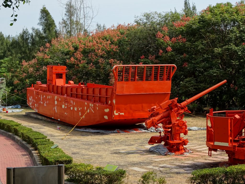 resupply barges looked like this