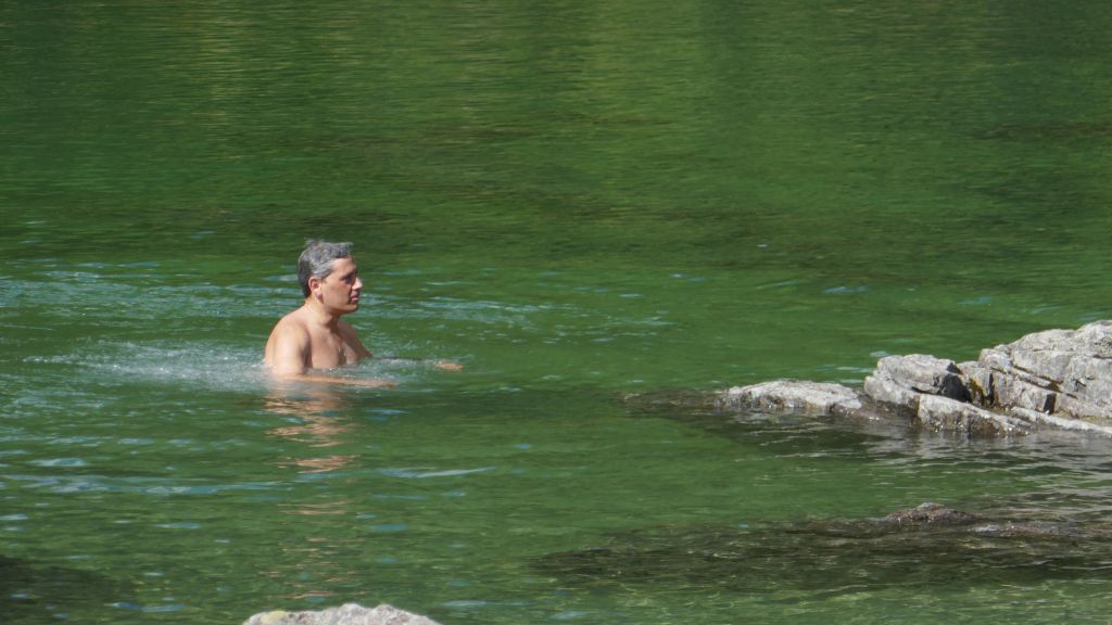 a few courageous people went in the very cold water