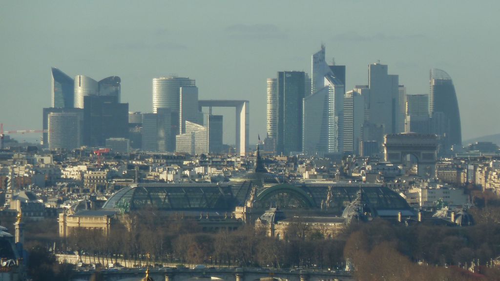 Grand Palais and La Défence